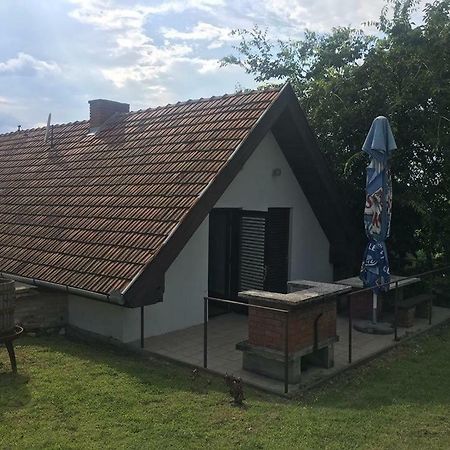 Bago Pince Appartement Hajos Buitenkant foto
