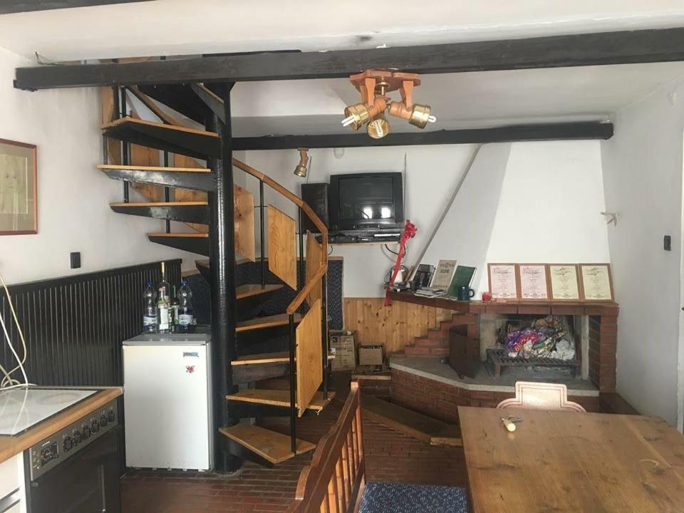 Bago Pince Appartement Hajos Buitenkant foto